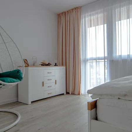 Lawis Πόπραντ