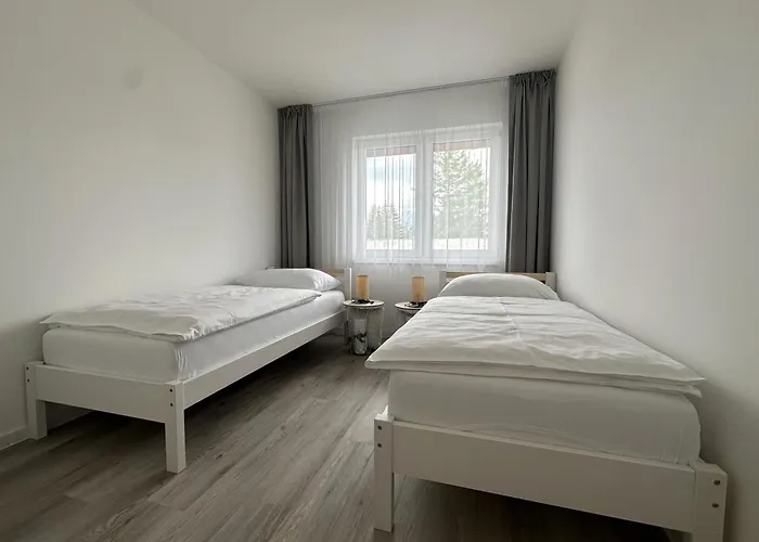 Lawis Apartmán *